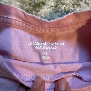 Vintage Abercrombie & Fitch Pink T-Shirt